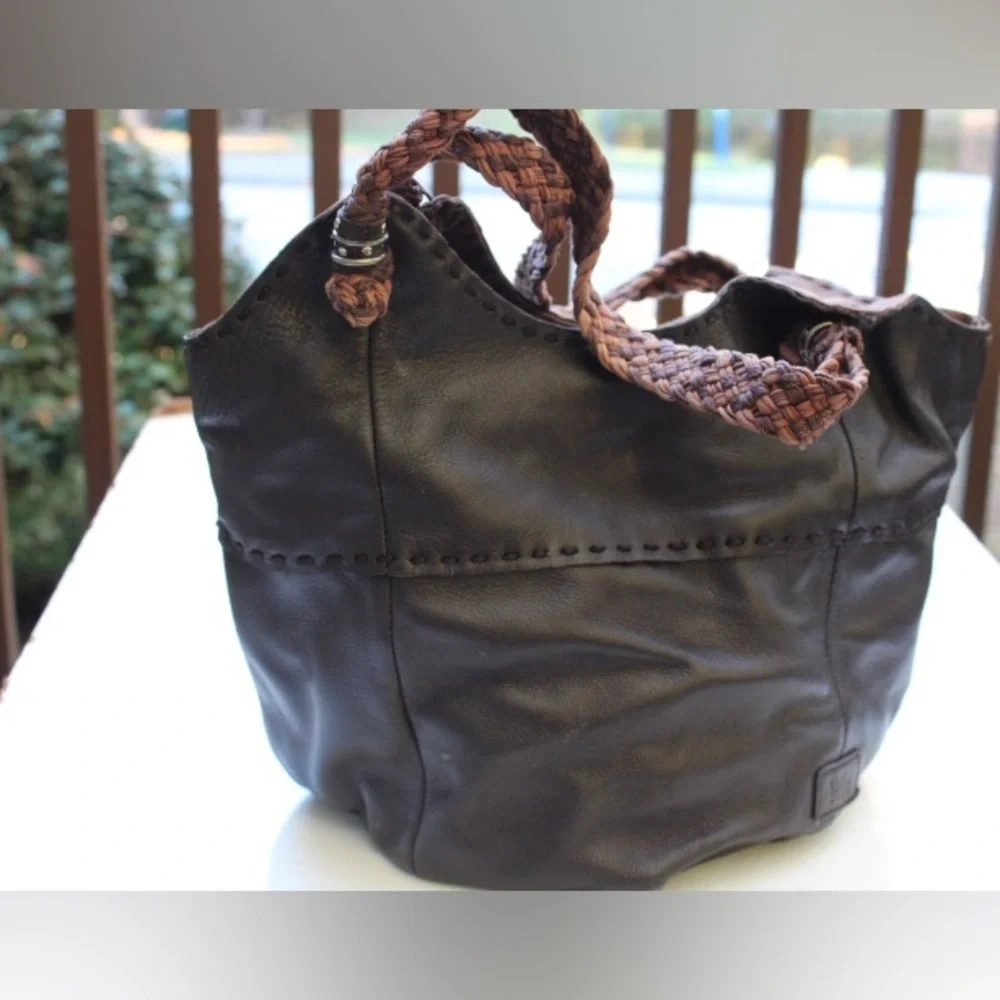 The Sak Indio bag